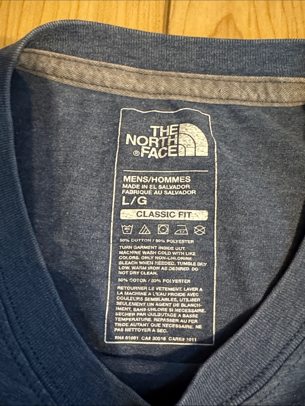 The North Face Men's Heather Navy Short-Sleeve Logo Tee Size Large - Picture 3 of 6